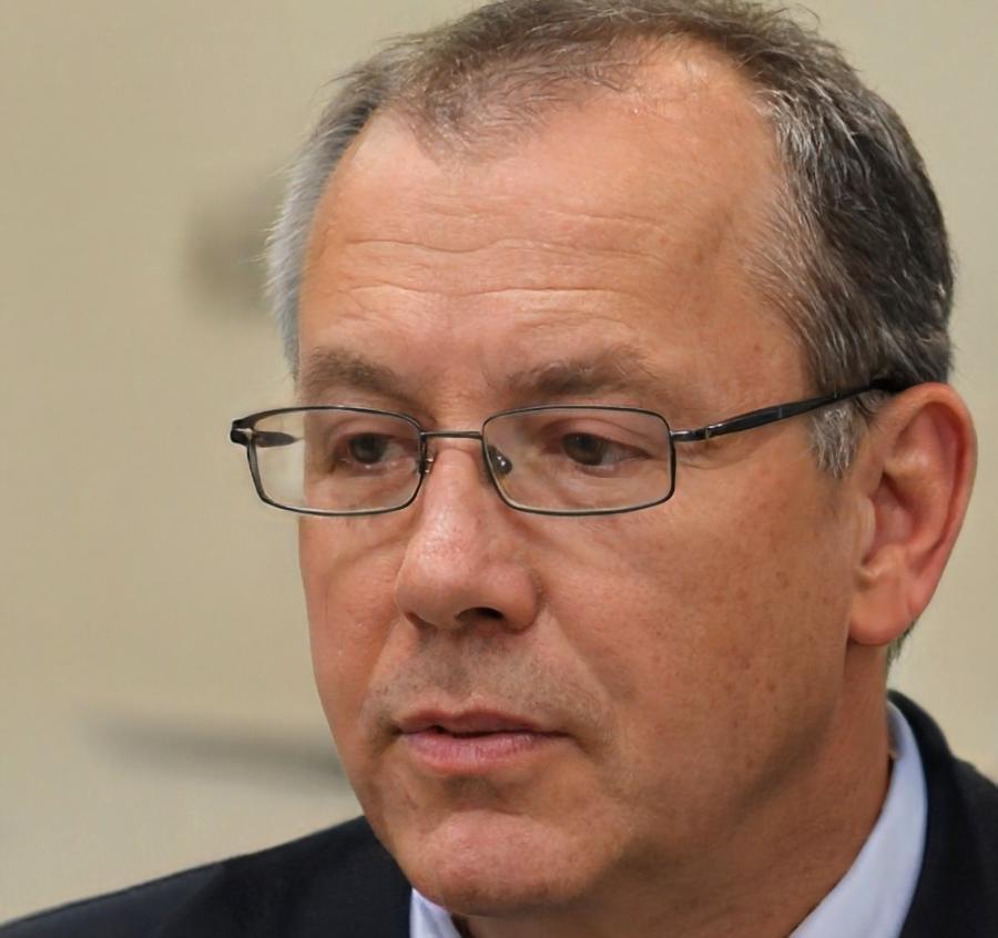 Portraitfoto von Tomas Vrábel, Kursleiter bei Miravonelix